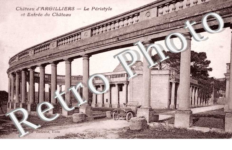 chateau - le Peristyle