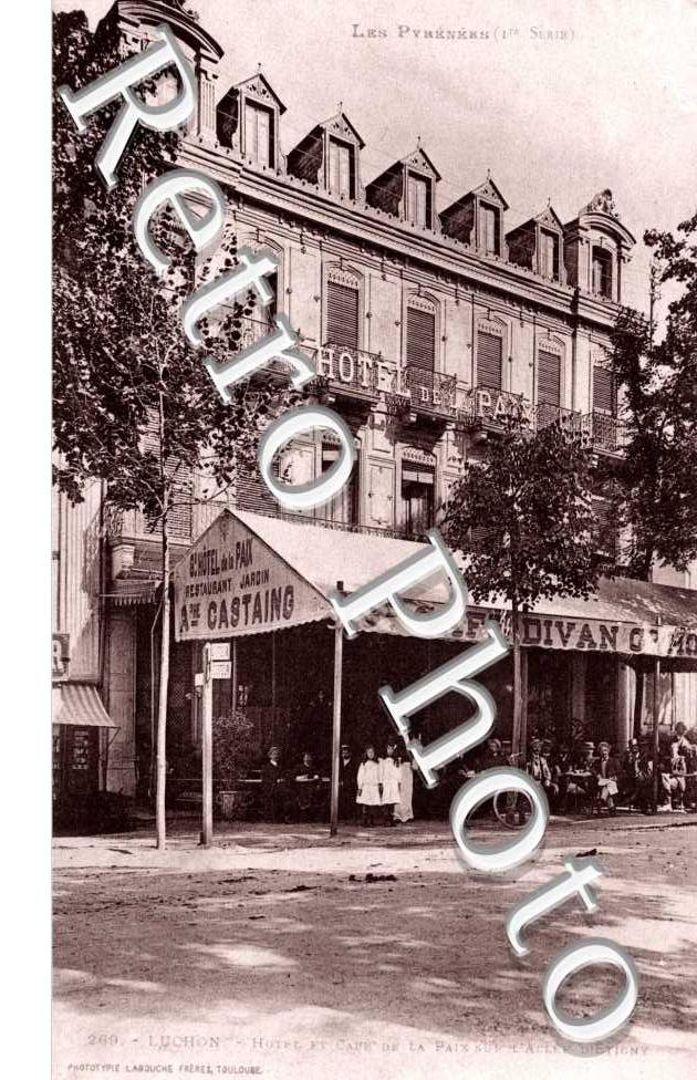 Hotel et Cafe de la Paix