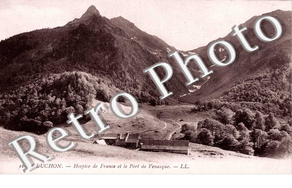 Hospice de France et le port de Venasque