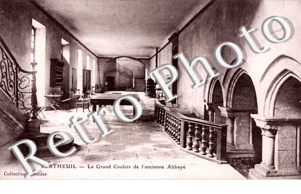 Le Grand Couloir de l&#039;Ancienne Abbaye