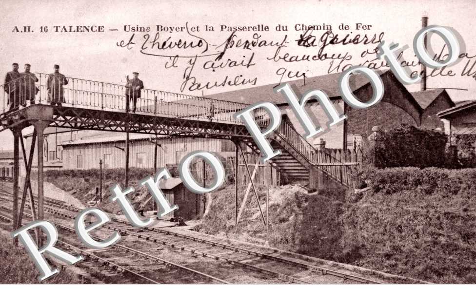 Usine Royer et la Passerelle du chemin de fer