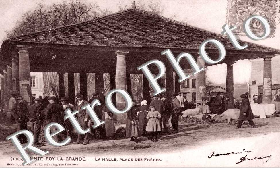 La Halle, Place des Freres