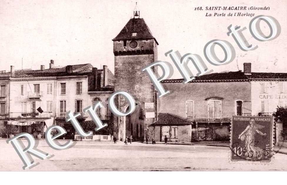 Porte de l&#039;horloge