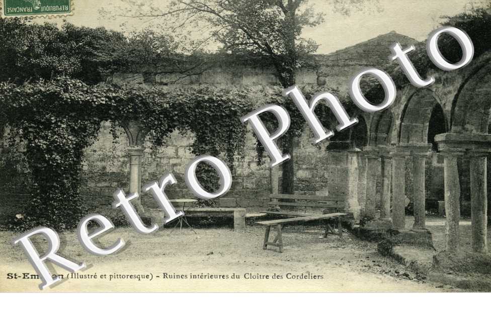Ruines interieures du Cloitre des Cordeliers