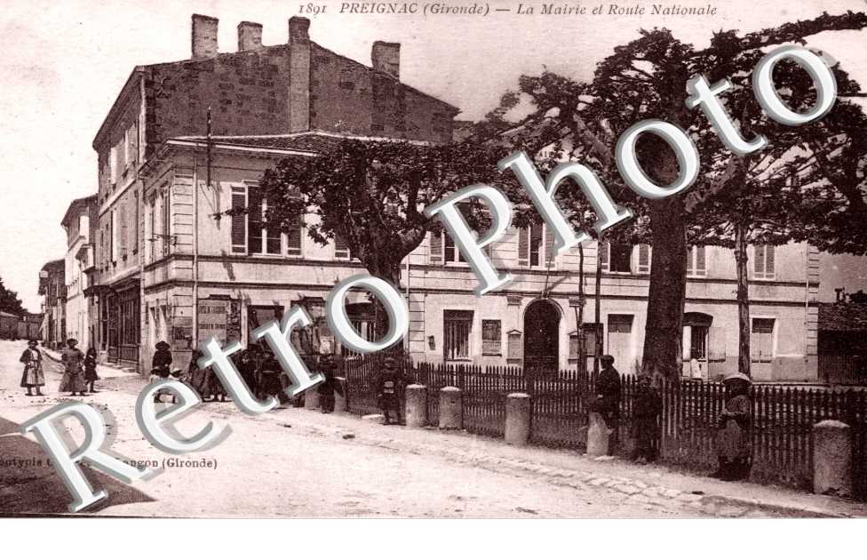 La mairie et route nationale