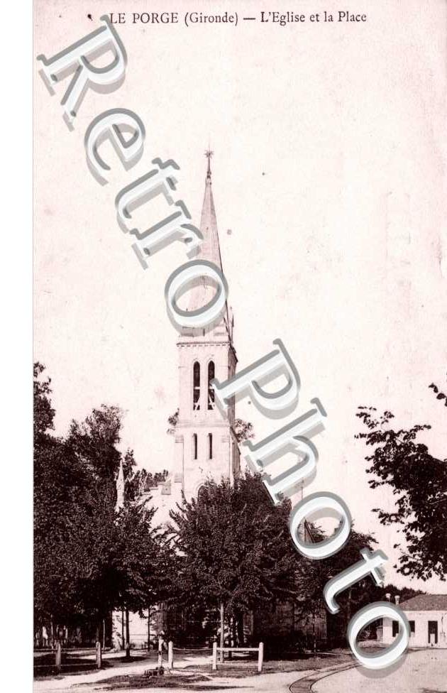 L&#039;eglise et la place