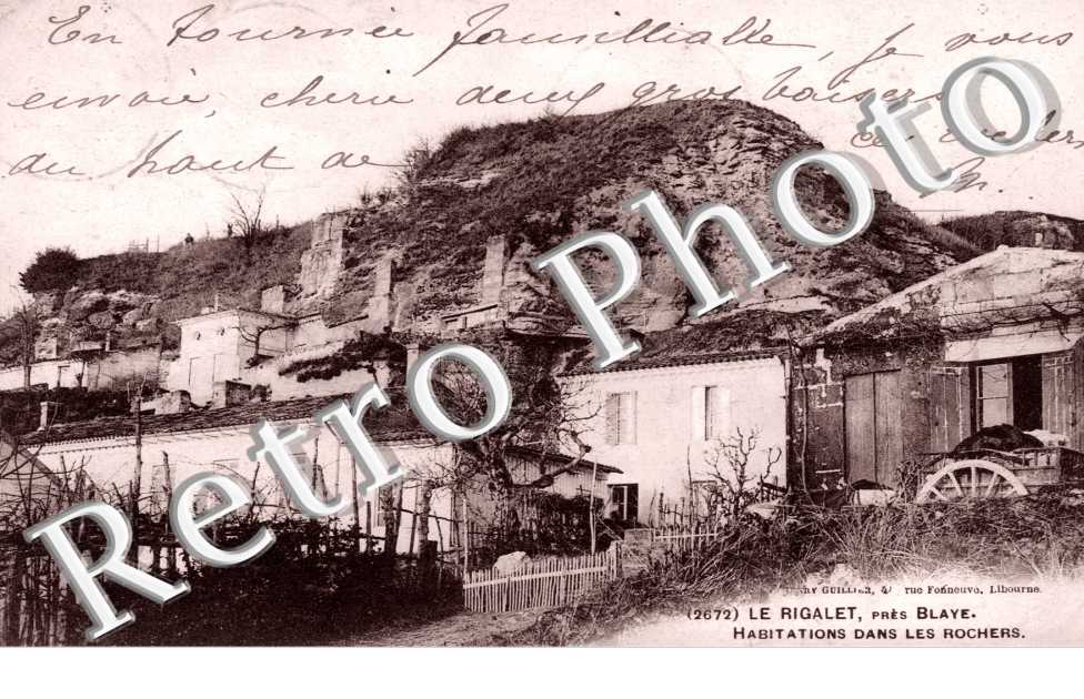 Le Rigalet, habitations dans les Rochers