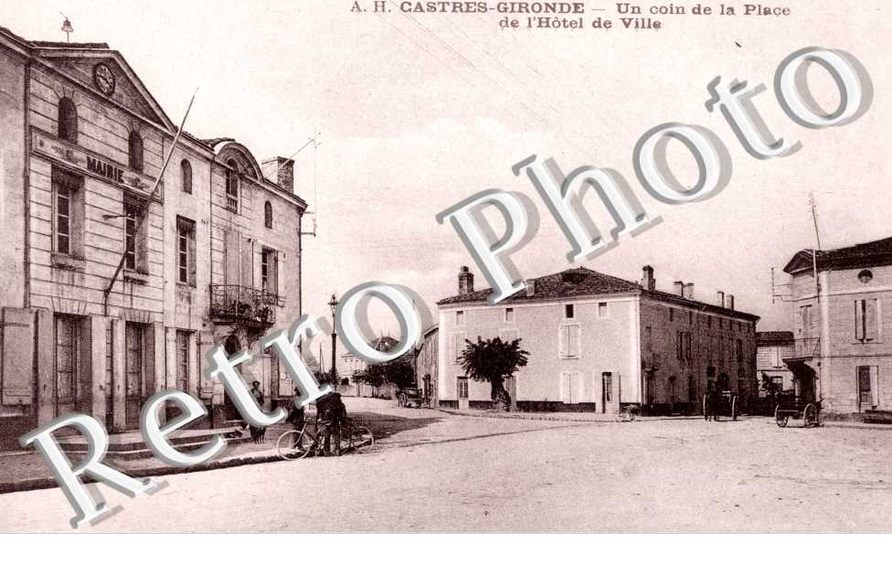 Un coin de la place de l&#039;hotel de ville