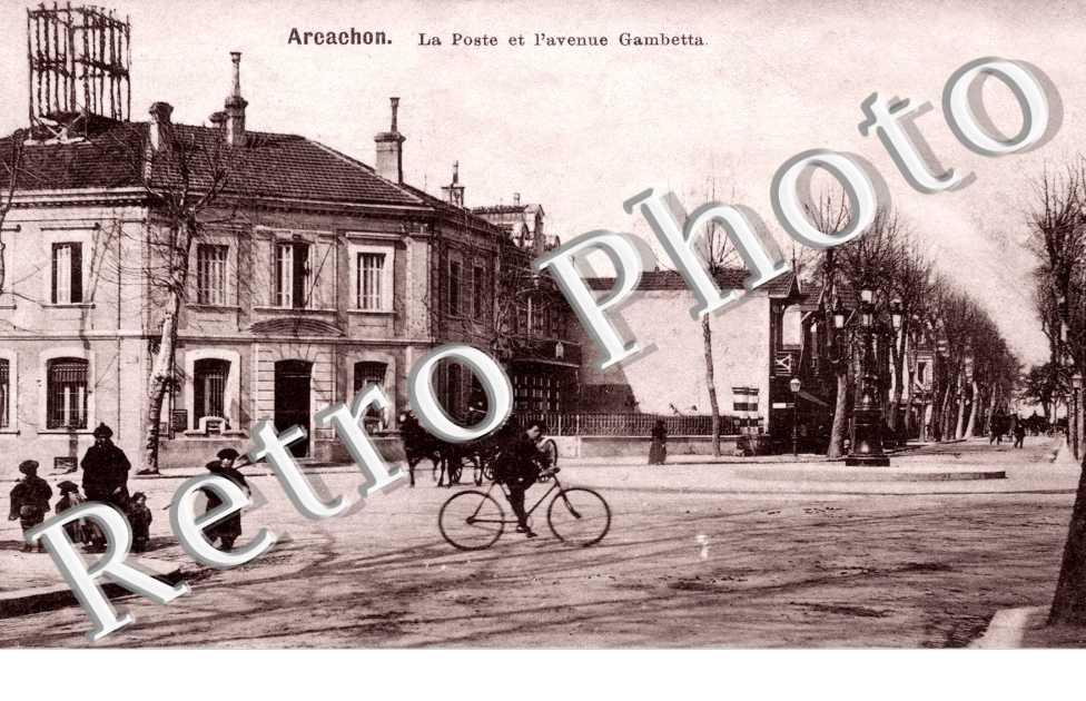 la Poste et l'Avenue Gambetta