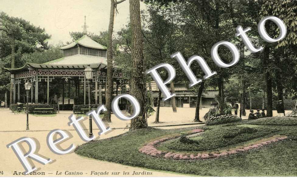 le casino, facade sur les jardins (couleur)