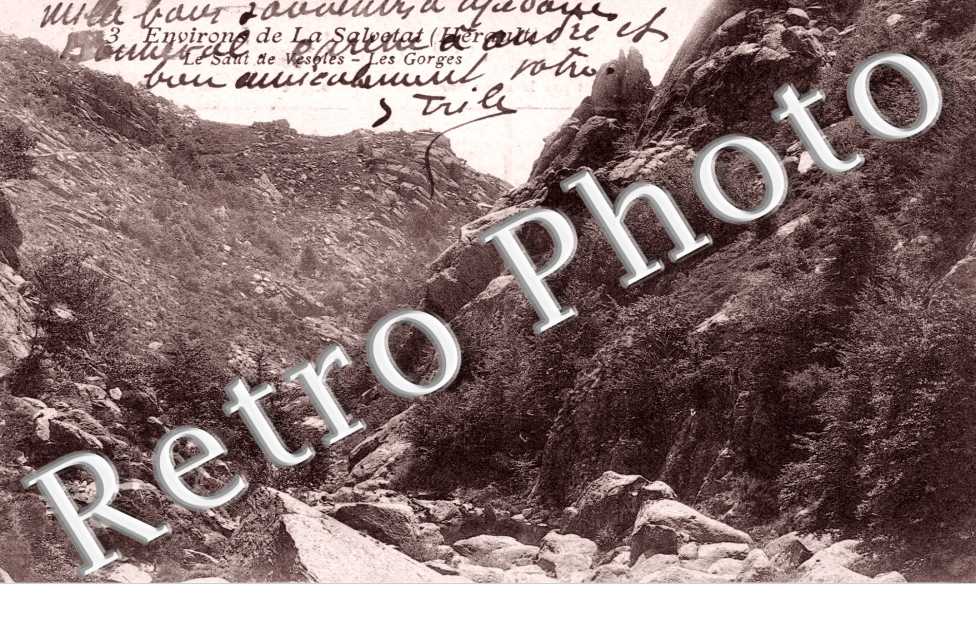Le Saut de Vesoles, Les Gorges