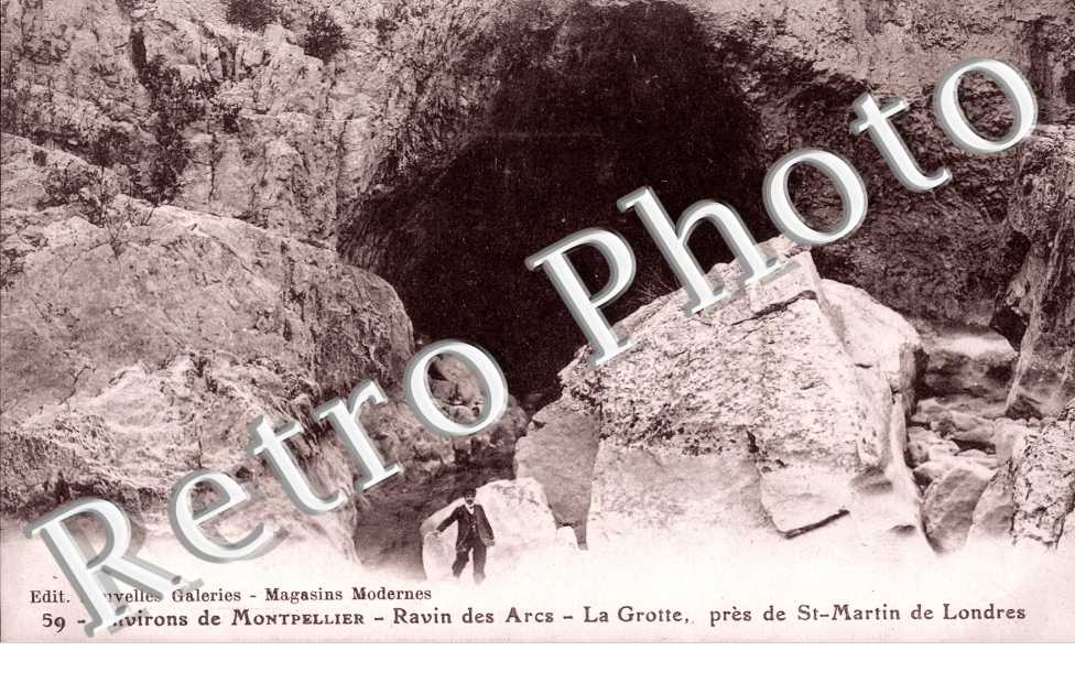 ravin des Arcs - la grotte