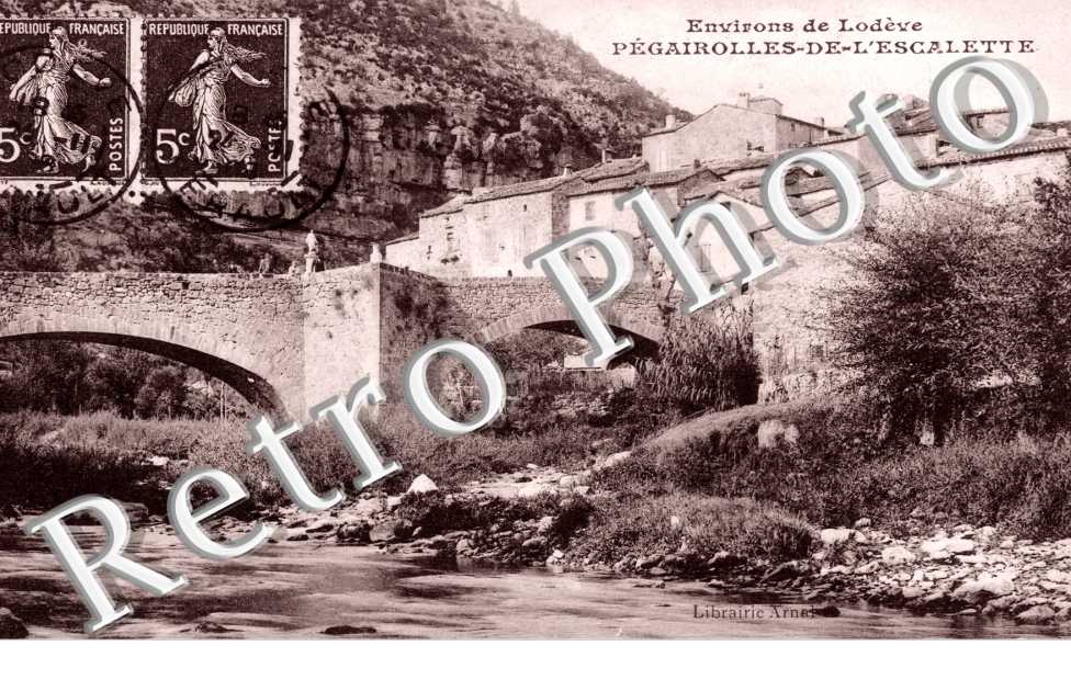 (un coin)