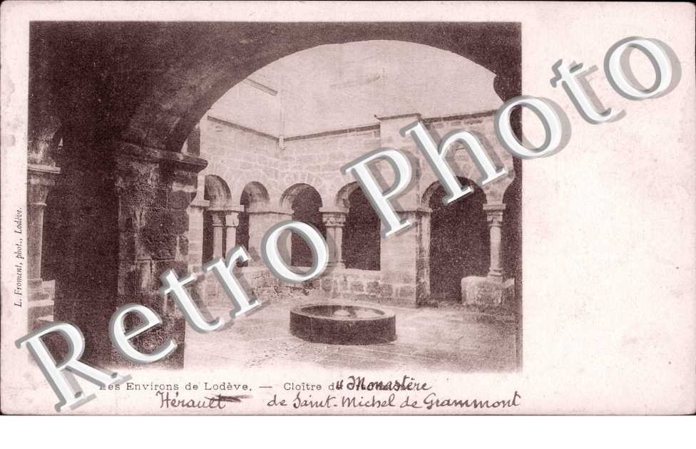 Cloitre du Monastere Saint Michel de Grammont