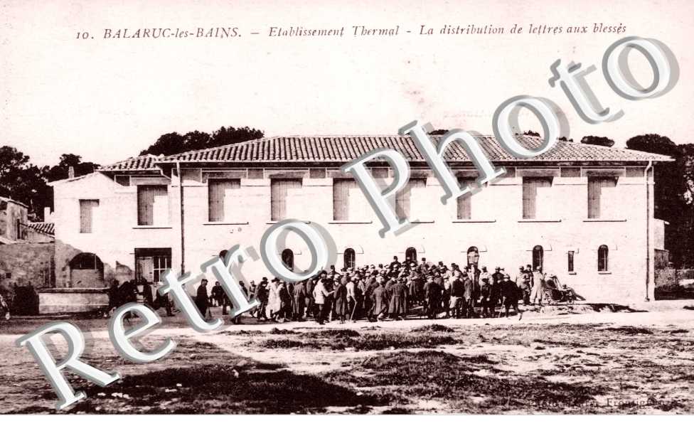 Etablissement thermal - la distribution de lettres aux blesses