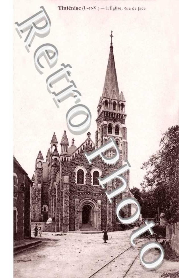 l&#039;eglise vue de face