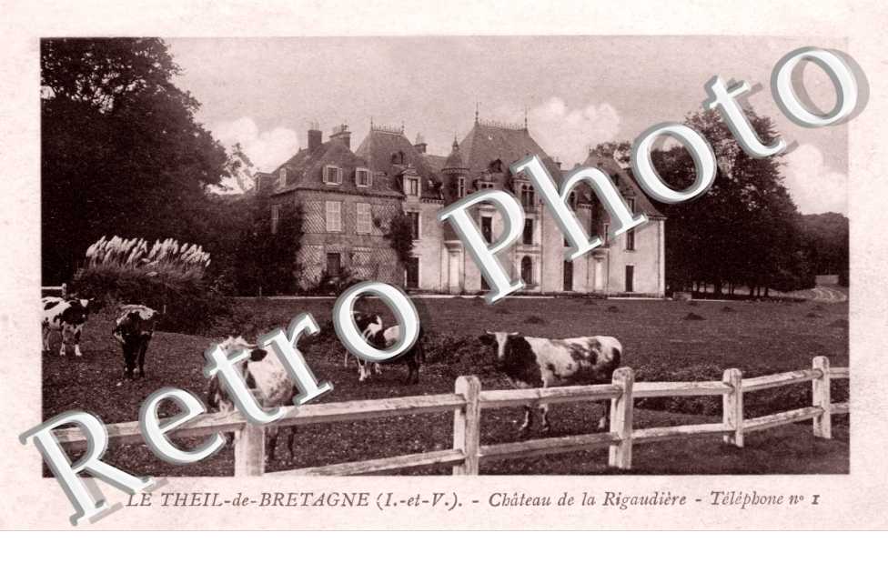 Chateau de la Rigaudiere - Telephone N° 1