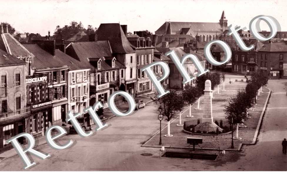 Vue Generale prise de l&#039;Hotel de Ville