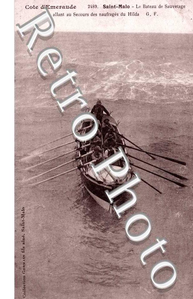 le bateau de sauvetage allant au secours des naufrages de Hilad