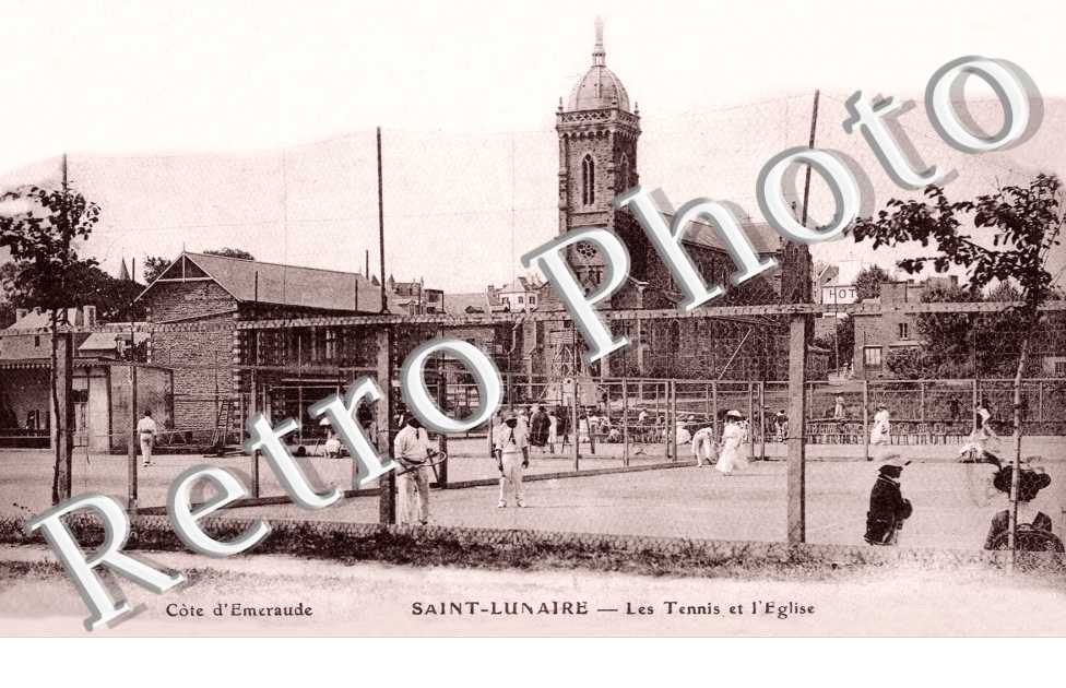 les tennis et l&#039;eglise
