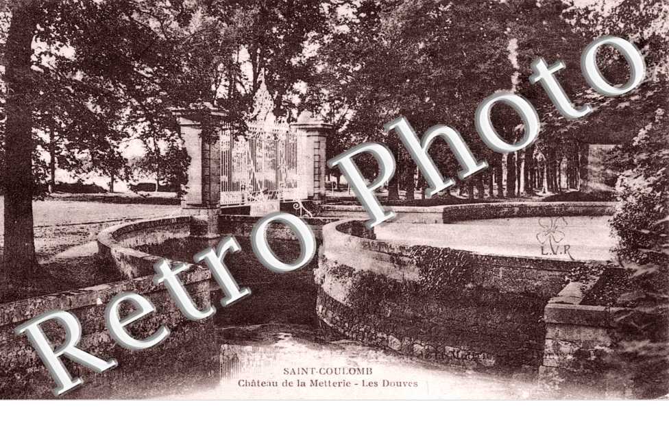 Chateau de la Metterie - les Douves