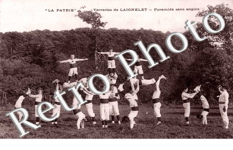 Verreries de Laignelet, Pyramide sans engins, la Patrie