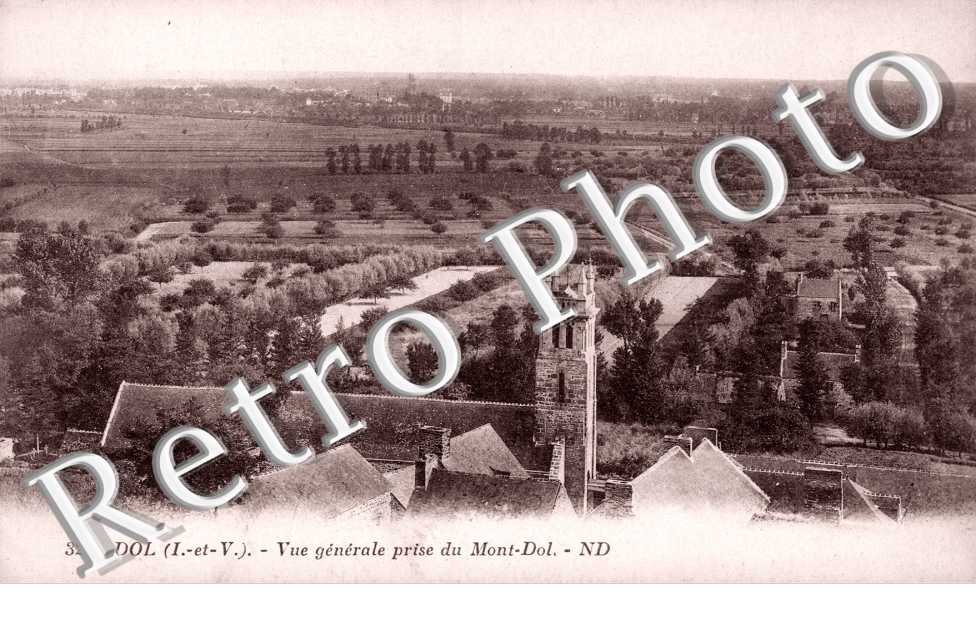 Vue Générale prise du Mont Dol