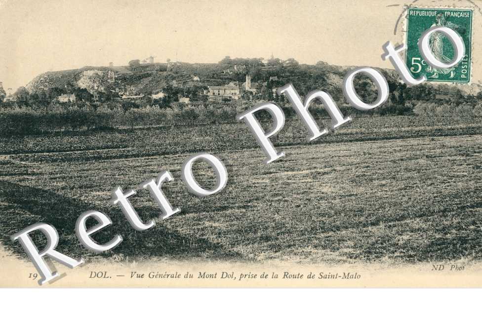 Vue Generale du Mont Dol prise de la Route de Saint-Malo