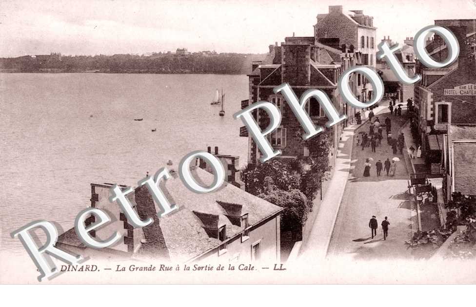 La Grande Rue a la sortie de la Cale