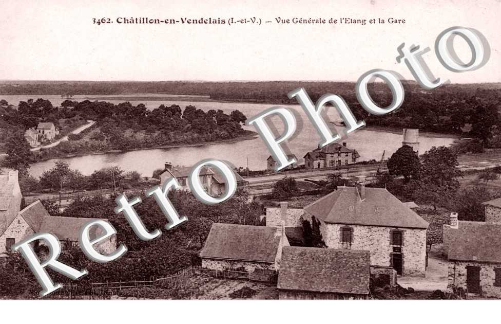 Vue generale de l&#039;etang et la gare