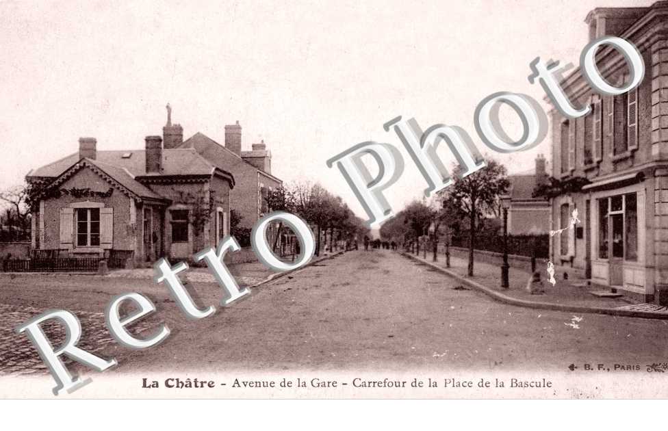 Avenue de la Gare, Carrefour de la Place de la Bascule