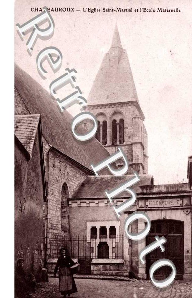 Eglise Saint Martial et l&#039;ecole maternelle