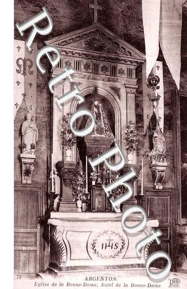 l&#039;eglise de la Bonne Dame - Autel
