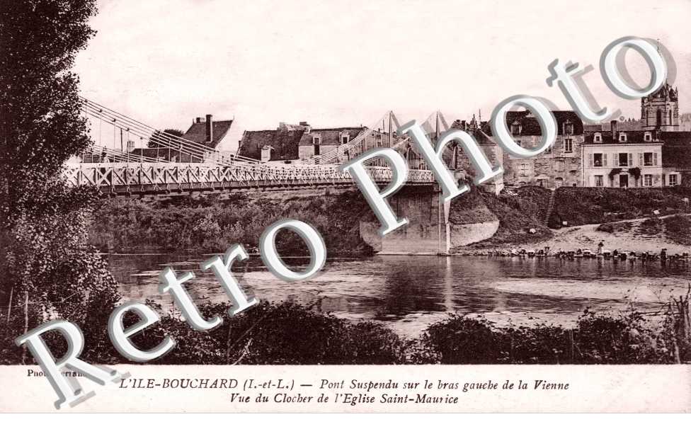 Pont suspendu, clocher de Saint Maurice