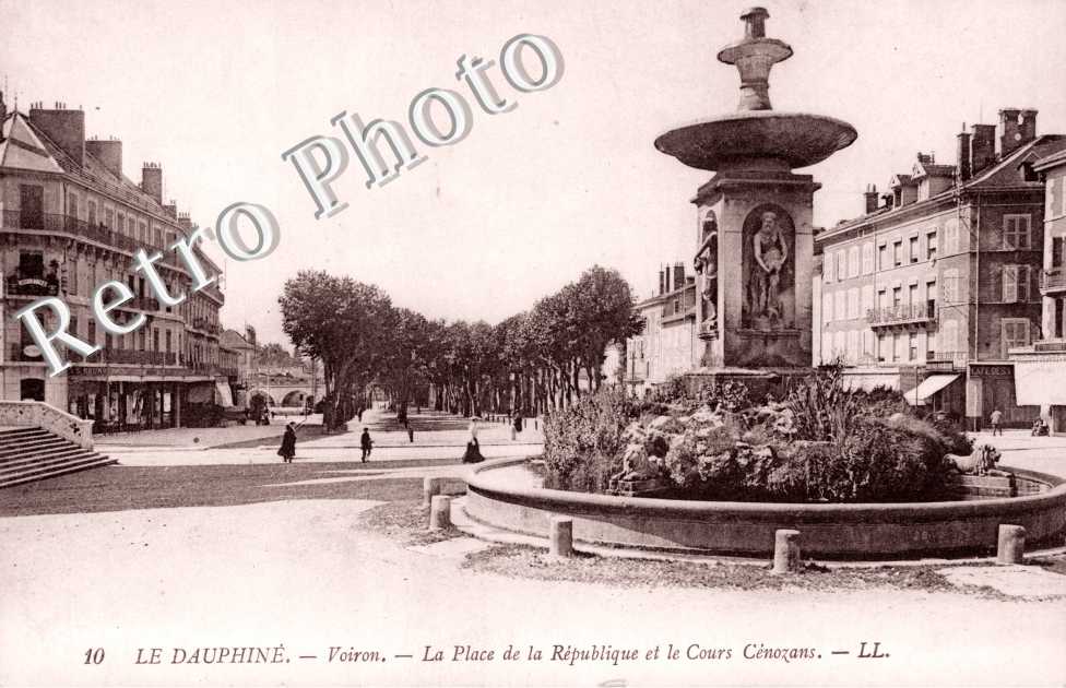 Place de la Republique et le Cours Cenozans