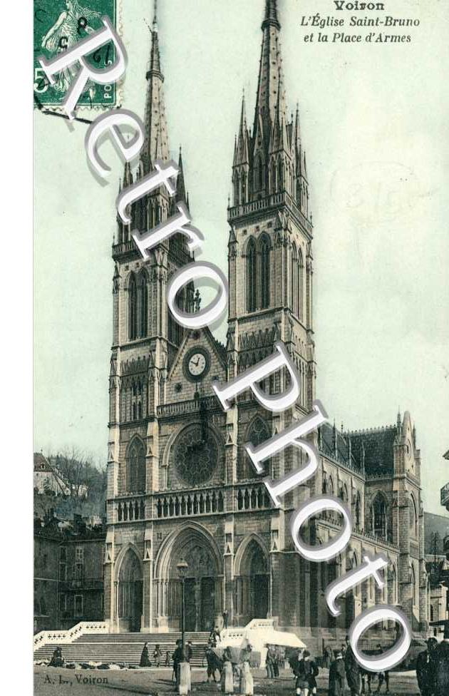 Eglise Saint Bruno et la Place d&#039;Armes