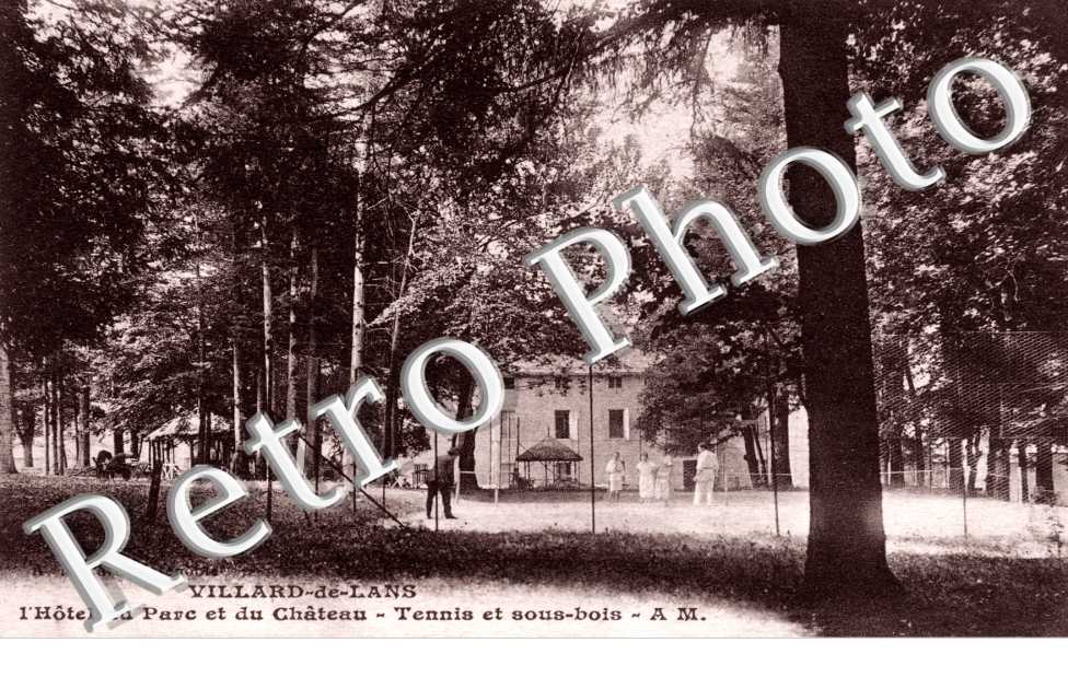 l&#039;hotel du parc - Tennis et sous bois