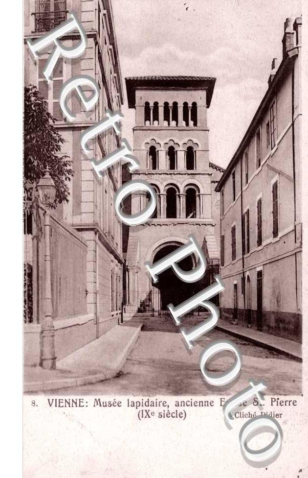 Musee lapidaire ancienne Eglise Saint Pierre