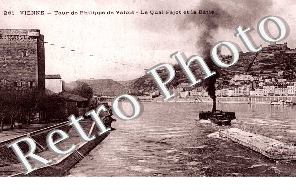 Tour de Philippe de Valois, Quai Pajot et la Batie