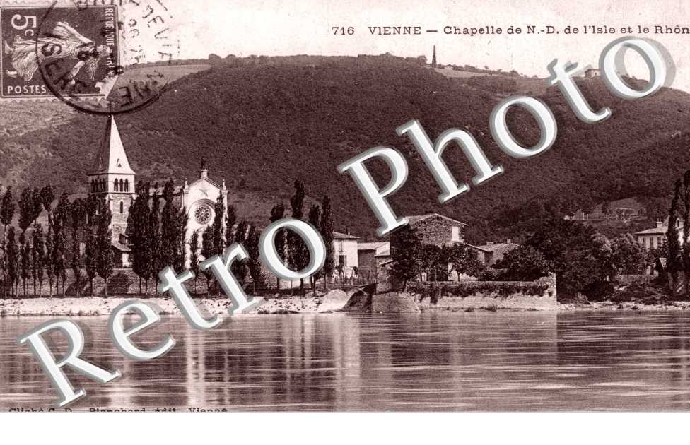 Chapelle Notre Dame de l&#039;Isle et le Rhone