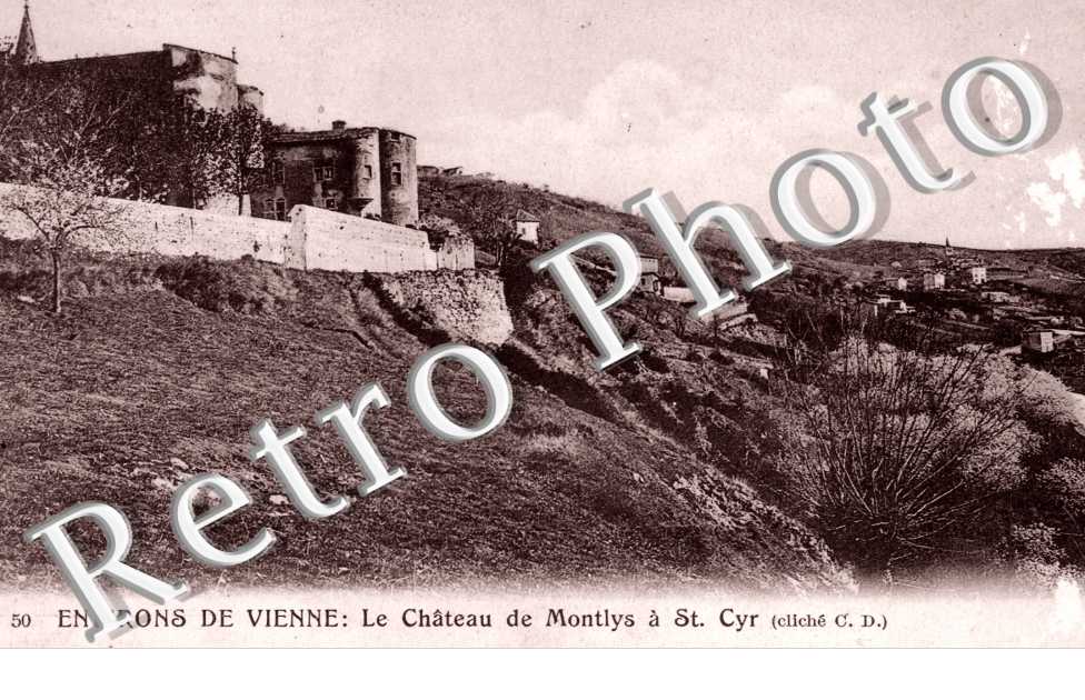 Le Chateau de Montlys