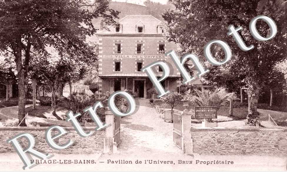 Pavillon de l&#039;Univers, Brun Proprietaire