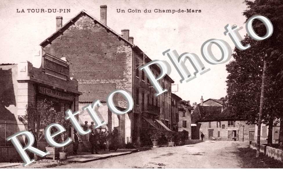 Un Coin du Champ de Mars