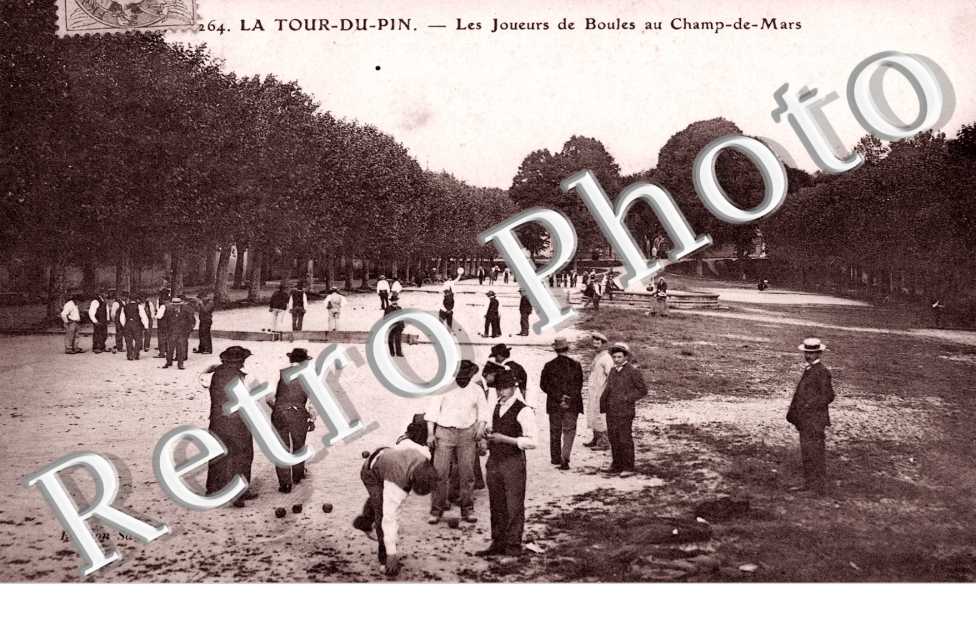 les Joueurs de Boules au Champ-de-Mars