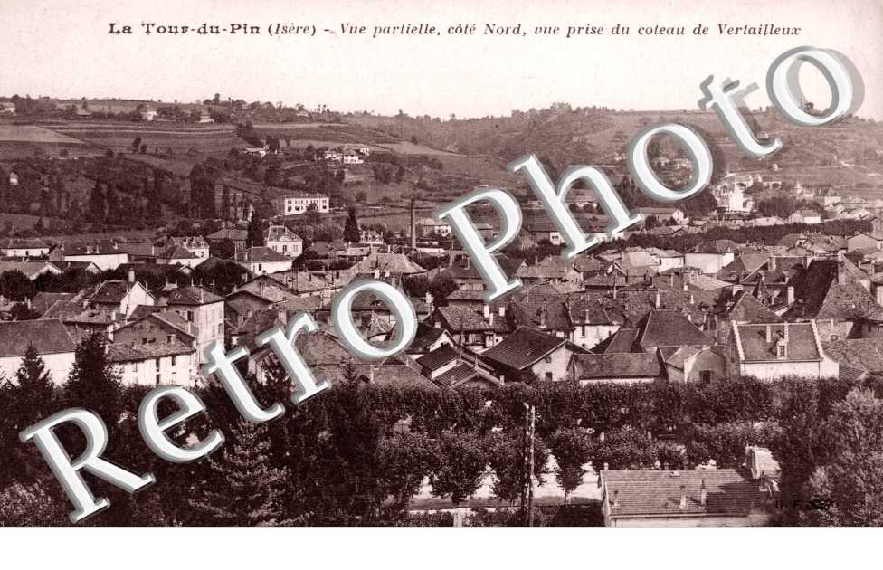 Vue Partielle, Vue prise du coteau de Verlailleux