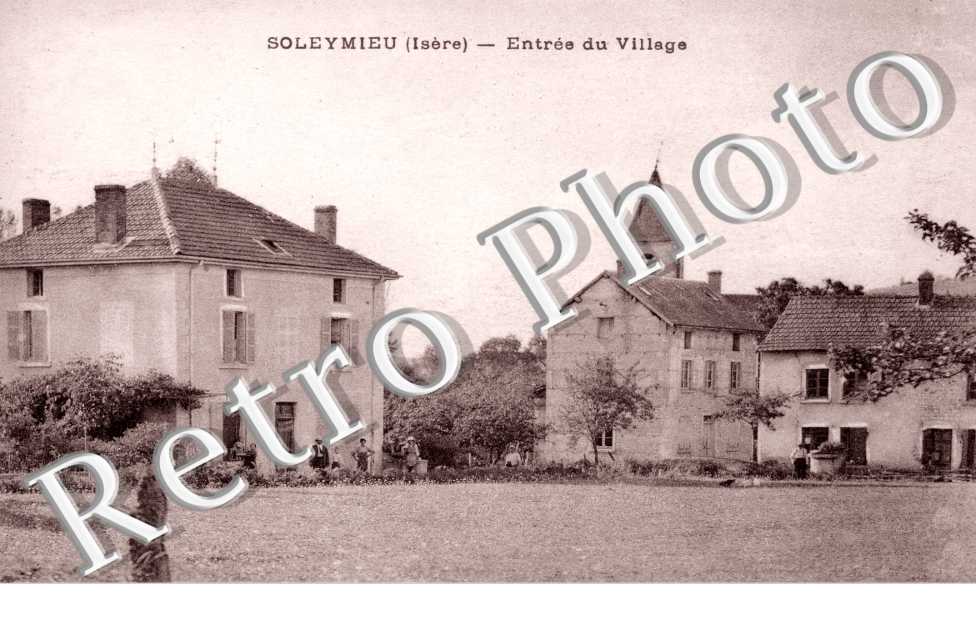 entree du village