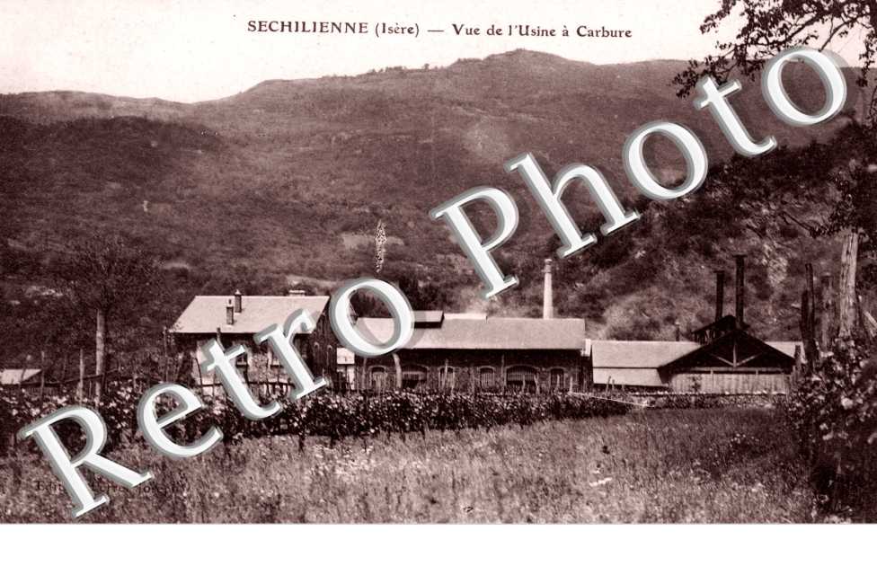vue de l&#039;usine a Carbure