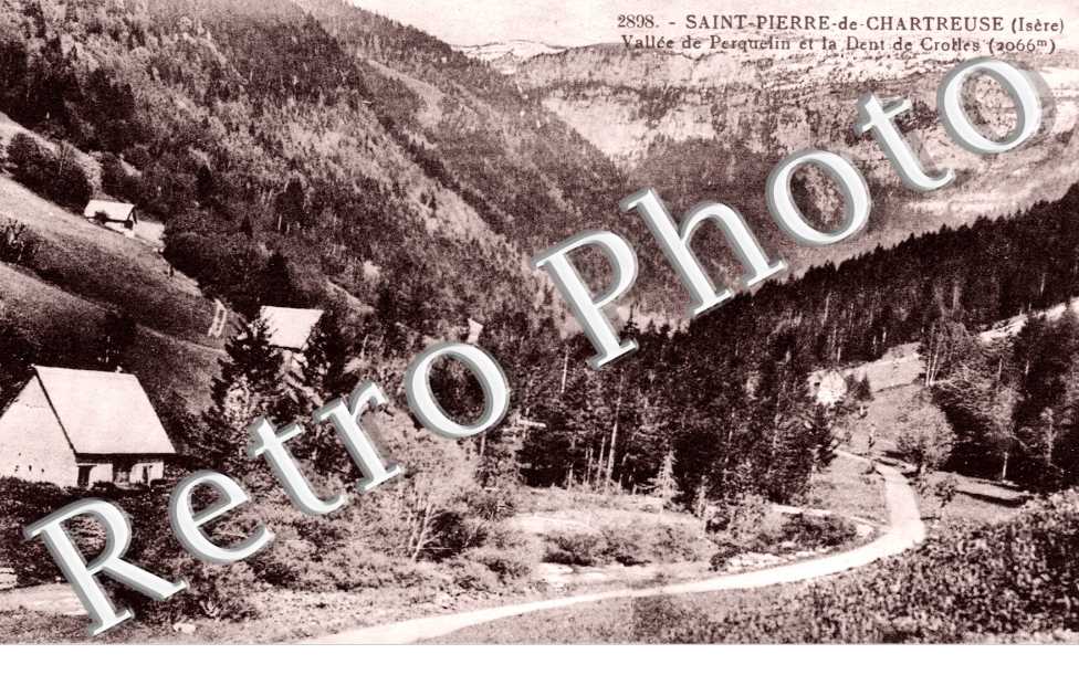 Vallee de Perquelin et Dent de Crolles