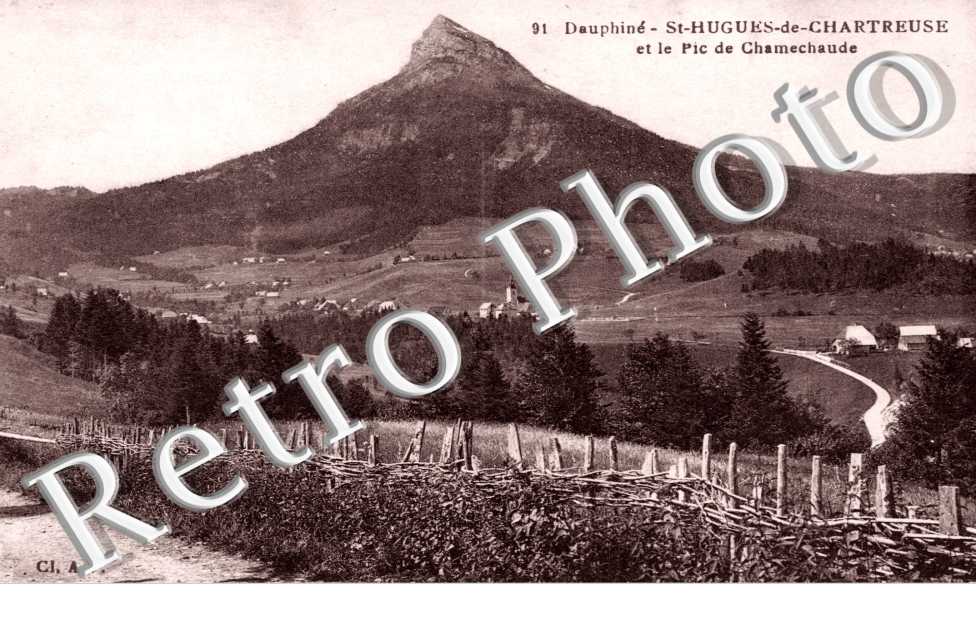 Saint-Hugues-de-Chartreuse . Le Pic de Chamechaude