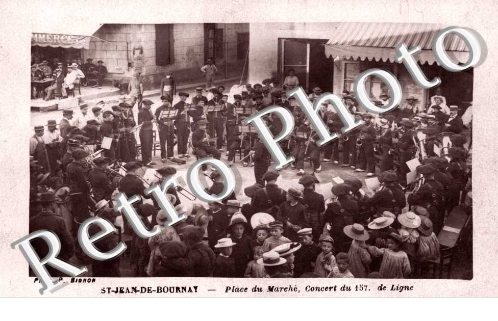 Place du marché, concert du 157. de Ligne